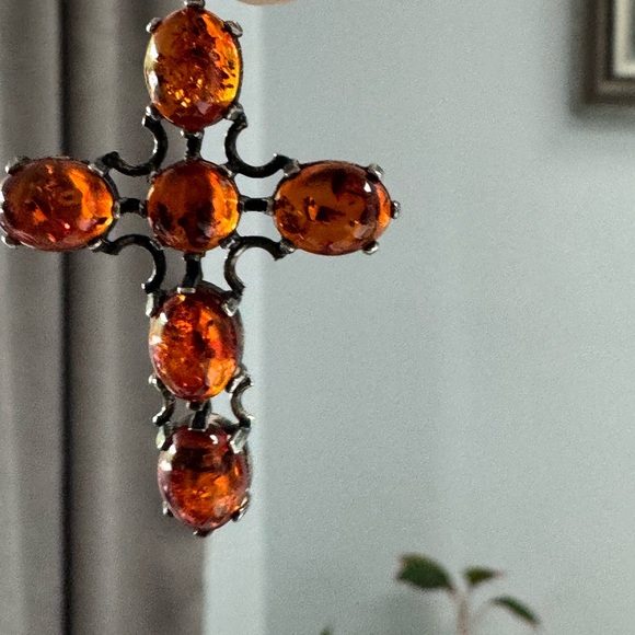 Amber Cross Pendant - Picture 2 of 3